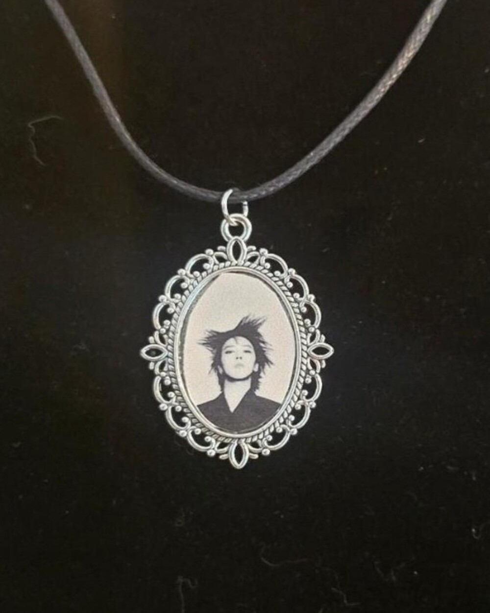 G-DRAGON Black & White Cameo Pendant Necklace